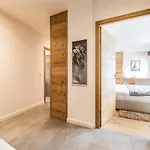 Le Gui - By Emerald Chamonix