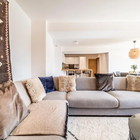 Le Gui - By Emerald שאמוני