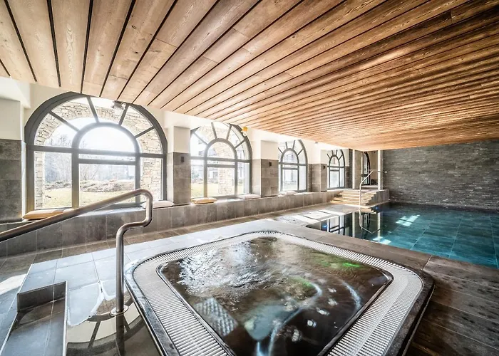 Le Gui - By Emerald Chamonix