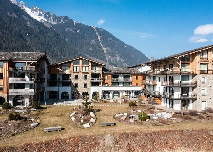 Le Gui - By Emerald Chamonix