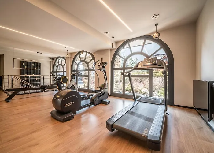 Le Gui - By Emerald Chamonix